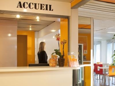Fast Hotel Les Ulis - Courtaboeuf Buitenkant foto